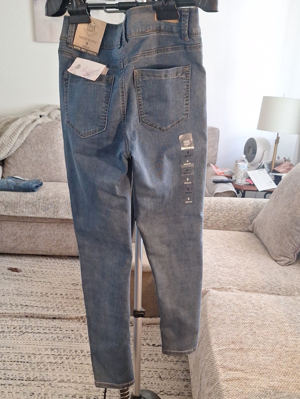 True Craft Women's Blue High-Rise Straight Jeans